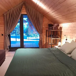 Роскошный шатер Shymbulak Medeu Camp, Алматы